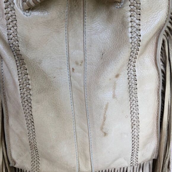 Remy Brook - Picture 2 of 7